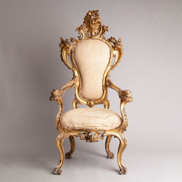 19th Century Venetian Carved & Gilded Throne c.1800